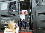 Besuch am Bahnhof (Foto: Karin Lehmann)