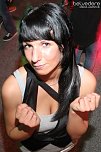 Beste Freunde im Jugenclubhaus (Foto: Belvedere Media Agentur)