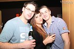 Beste Freunde im Jugenclubhaus (Foto: Belvedere Media Agentur)