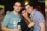 Beste Freunde im Jugenclubhaus (Foto: Belvedere Media Agentur)