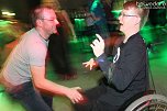 Beste Freunde im Jugenclubhaus (Foto: Belvedere Media Agentur)