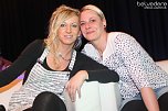 Beste Freunde im Jugenclubhaus (Foto: Belvedere Media Agentur)