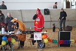 Hundesport und Faschingskost&uuml;m (Foto: nnz)