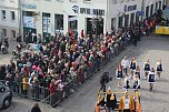 Party auf dem Markt (Foto: Karl-Heinz Herrmann)