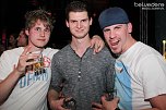 Party im Jugendclubhaus (Foto: Belvedere Media Agentur)