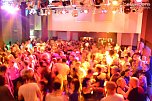 Party im Jugendclubhaus (Foto: Belvedere Media Agentur)