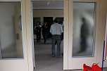Gleich zwei Schecks im Gep&auml;ck (Foto: Karl-Heinz Herrmann)