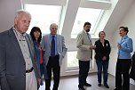 Gleich zwei Schecks im Gep&auml;ck (Foto: Karl-Heinz Herrmann)