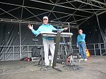 Auf Possen wird gefeiert (Foto: Karl-Heinz Herrmann)