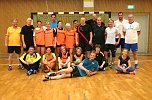 Handball vs. Volleyball (Foto: Uwe Tittel)