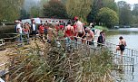 Abbaden am Bebraer Teich (Foto: Karl-Heinz Herrmann)