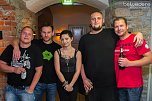 Party im Jugendclubhaus (Foto: Belvedere Media Agentur)