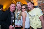 Party im Jugendclubhaus (Foto: Belvedere Media Agentur)