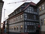 Kontraste in der Altstadt (Foto: Peter Blei)
