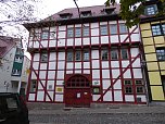 Kontraste in der Altstadt (Foto: Peter Blei)