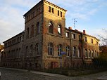 Kontraste in der Altstadt (Foto: Peter Blei)