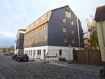 Kontraste in der Altstadt (Foto: Peter Blei)