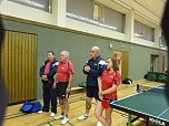 Tischtennis für Alt und Jung (Foto: D. Lohmann) Tischtennis für Alt und Jung (Foto: D. Lohmann)