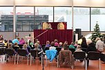 Einen Blick mehr riskiert (Foto: Karl-Heinz Herrmann)