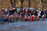 Anbaden in Neustadt (Foto: Sandra Witzel)