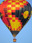 Hei&szlig;luftballon &uuml;ber Nordhausen  (Foto: Peter Blei)