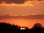 Die Sonne geht unter (Foto: Peter Blei)