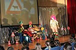 Mit Clown Hajo f&uuml;r mehr Sicherheit (Foto: Karl-Heinz Herrmann)