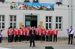 Fliederkrone wurde gesetzt (Foto: Karl-Heinz Herrmann)