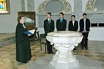 Konfirmation in der Unterkirche (Foto: Fotohaus Goebel � Bark / BFH)