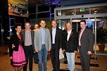 Gewichtiger Gast zum Oktoberfest im Autohaus Peter (Foto: AHP/Fischer) Gewichtiger Gast zum Oktoberfest im Autohaus Peter (Foto: AHP/Fischer)