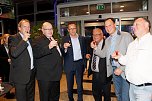 Gewichtiger Gast zum Oktoberfest im Autohaus Peter (Foto: AHP/Fischer) Gewichtiger Gast zum Oktoberfest im Autohaus Peter (Foto: AHP/Fischer)