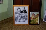 Im Mittelpunkt der Schau mit Grafiken von Hans-Werner Scharf stand das Ehepaar Caroline und Wilhelm von Humboldt sowie deren heute als Museum genutztes Schloss. (Foto: Jochen Miche)
