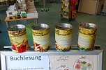 Zu diesen ersten vier Spendendosen haben sich inzwischen weitere gesellt, unter anderem bei AWG im Eisleber Gewerbegebiet 3 E. Die Initiatoren der Aktion sind jedem Geschäft dankbar, das sich beteiligt. Interessenten, die eine Spendendose aufstellen möchten, können sich melden. (Foto: Aktion "Hettstedter Weihnachtspäckchen") Zu diesen ersten vier Spendendosen haben sich inzwischen weitere gesellt, unter anderem bei AWG im Eisleber Gewerbegebiet 3 E. Die Initiatoren der Aktion sind jedem Geschäft dankbar, das sich beteiligt. Interessenten, die eine Spendendose aufstellen möchten, können sich melden. (Foto: Aktion "Hettstedter Weihnachtspäckchen")