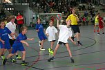In der Nordh&auml;user Wiedigsburghalle trafen sich am Sonntag die im Schulprojekt Kinder von der Stra&szlig;e � Kommt wir spielen Handball aktiven M&auml;dchen und Jungen der 3. und 4. Grundschulklassen zum ersten Miniturnier im neuen Trainingsjahr. (Foto: Uwe Tittel)