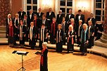 Stimmgewaltiges Weihnachtskonzert im Achteckhaus (Foto: Karl-Heinz Herrmann)