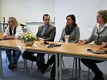 Audio-Guide f&uuml;r Barbarossah&ouml;hle &uuml;bergeben (Foto: Landratsamt Kyffh&auml;userkreis)