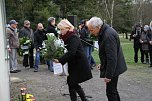 Kranzniederlegung und Gedenken an die Opfer des Nationalsozialismus auf dem Nordh&auml;user Ehrenfriedhof (Foto: Angelo Glashagel)