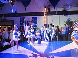 Narrenvolk feiert in Bebra (Foto: Karnevalslverein Blau-Weiss)