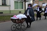Gut besuchter Rosensonntagsumzug (Foto: Karl-Heinz Herrmann)