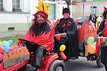 Gut besuchter Rosensonntagsumzug (Foto: Karl-Heinz Herrmann)