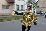 Gut besuchter Rosensonntagsumzug (Foto: Karl-Heinz Herrmann)