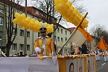 N&auml;rrinnen und Narren trotzen Wetter (1) (Foto: Karl-Heinz Herrmann)