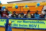 N&auml;rrinnen und Narren trotzen Wetter (2) (Foto: Karl-Heinz Herrmann)