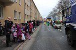 N&auml;rrinnen und Narren trotzen Wetter (2) (Foto: Karl-Heinz Herrmann)