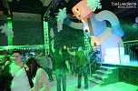 Party im Jugendclubhaus (Foto: Belvedere Media Agentur)