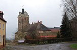 Eine grandiose Anlage: Burg und Schloss Allstedt. Die neue Ausstellung und alte Kapelle mit einzigartiger Orgel laden zu Besichtigungen und Konzerten ein. Mit seiner Entscheidung für die mittelalterliche Anlage hat der Kreisausschuss ein Zeichen für den Wert unserer Geschichte gesetzt (hier predigte Thomas Müntzer als erster Pfarrer in deutscher Sprache). (Foto: Jochen Miche) Eine grandiose Anlage: Burg und Schloss Allstedt. Die neue Ausstellung und alte Kapelle mit einzigartiger Orgel laden zu Besichtigungen und Konzerten ein. Mit seiner Entscheidung für die mittelalterliche Anlage hat der Kreisausschuss ein Zeichen für den Wert unserer Geschichte gesetzt (hier predigte Thomas Müntzer als erster Pfarrer in deutscher Sprache). (Foto: Jochen Miche)