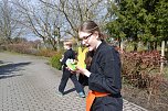 Entdeckt und f&uuml;r gut befunden: Marie mit ihrer &Uuml;berraschung. (Foto: Claudia Franke)