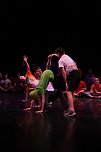 No money - pure honey - die Kinder des Zirkus Zappelini zeigten am Abend, was sie drauf haben (Foto: Angelo Glashagel) No money - pure honey - die Kinder des Zirkus Zappelini zeigten am Abend, was sie drauf haben (Foto: Angelo Glashagel)