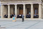 Vereidigung auf dem Marktplatz (Foto: Karl-Heinz Herrmann)