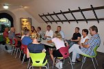 Mit B&uuml;rgern im Dialog (Foto: Karl-Heinz Herrmann)
